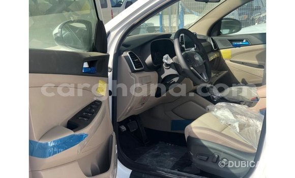 Ra Imported Hyundai Tucson funfun Ọkọ̀ in Import - Dubai ni Ashanti Ra Imported Hyundai Tucson funfun Ọkọ̀ in Import - Dubai ni Ashanti