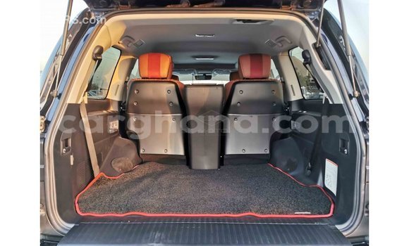 Ra Imported Toyota Land Cruiser Black Ọkọ̀ in Import - Dubai ni Ashanti Ra Imported Toyota Land Cruiser Black Ọkọ̀ in Import - Dubai ni Ashanti