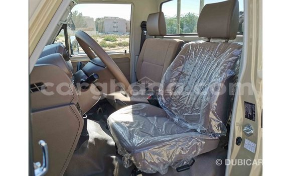 Sayi Imported Toyota Land Cruiser M Mota in Import - Dubai a Ashanti Sayi Imported Toyota Land Cruiser M Mota in Import - Dubai a Ashanti