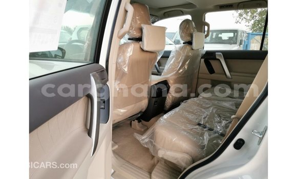 Sayi Imported Toyota Prado White Mota in Import - Dubai a Ashanti Sayi Imported Toyota Prado White Mota in Import - Dubai a Ashanti