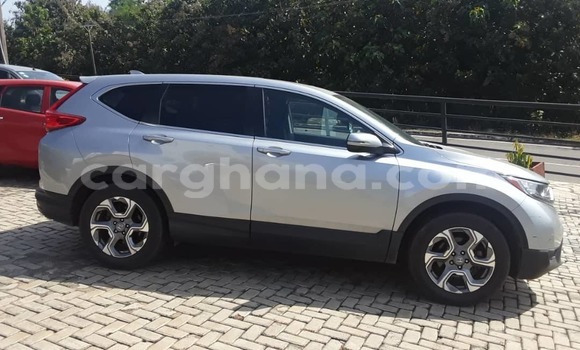 Buy Used Honda CR–V Silver Car in Accra in Greater Accra Buy Used Honda CR–V Silver Car in Accra in Greater Accra