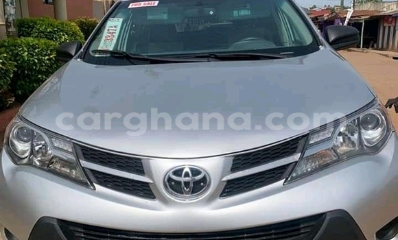 Buy Used Toyota Highlander White Car in Accra in Greater Accra Buy Used Toyota Highlander White Car in Accra in Greater Accra