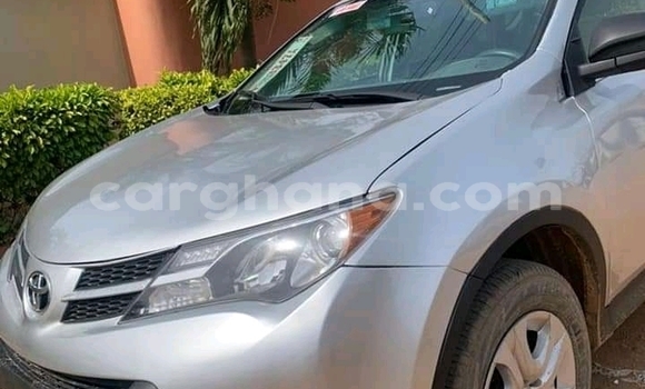 Buy Used Toyota Highlander White Car in Accra in Greater Accra Buy Used Toyota Highlander White Car in Accra in Greater Accra