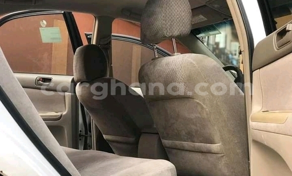 Buy Used Toyota Camry White Car in Accra in Greater Accra Buy Used Toyota Camry White Car in Accra in Greater Accra