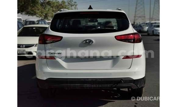 Sayi Imported Hyundai Tucson White Mota in Import - Dubai a Ashanti Sayi Imported Hyundai Tucson White Mota in Import - Dubai a Ashanti