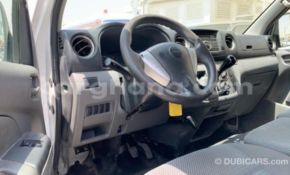 Ra Imported Mitsubishi Fuso funfun Ọkọ̀ akẹ́rù ńlá in Import - Dubai ni Ashanti Ra Imported Mitsubishi Fuso funfun Ọkọ̀ akẹ́rù ńlá in Import - Dubai ni Ashanti