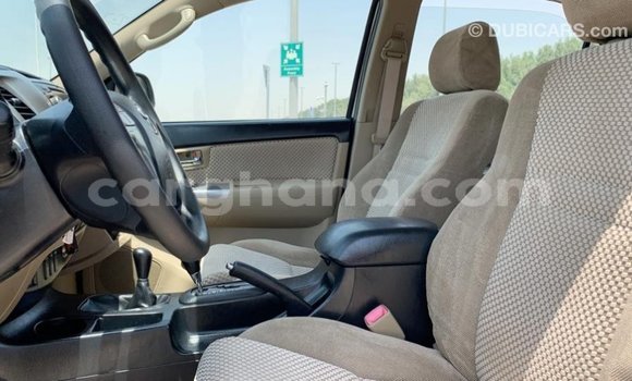 Ra Imported Toyota Fortuner funfun Ọkọ̀ in Import - Dubai ni Ashanti Ra Imported Toyota Fortuner funfun Ọkọ̀ in Import - Dubai ni Ashanti