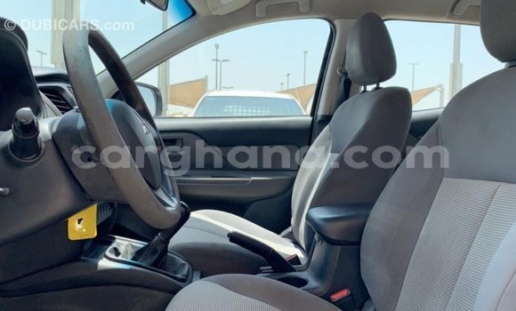Buy Import Mitsubishi L200 White Car in Import - Dubai in Ashanti Buy Import Mitsubishi L200 White Car in Import - Dubai in Ashanti