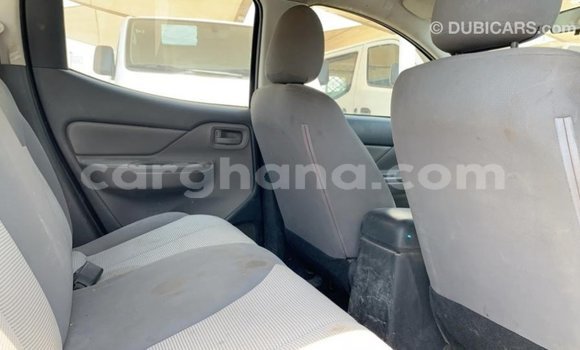 Buy Import Mitsubishi L200 White Car in Import - Dubai in Ashanti Buy Import Mitsubishi L200 White Car in Import - Dubai in Ashanti