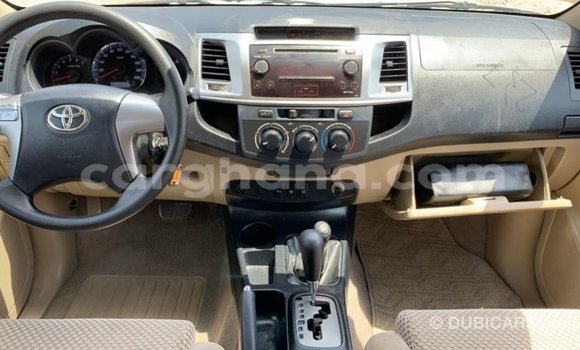 Ra Imported Toyota Fortuner funfun Ọkọ̀ in Import - Dubai ni Ashanti Ra Imported Toyota Fortuner funfun Ọkọ̀ in Import - Dubai ni Ashanti