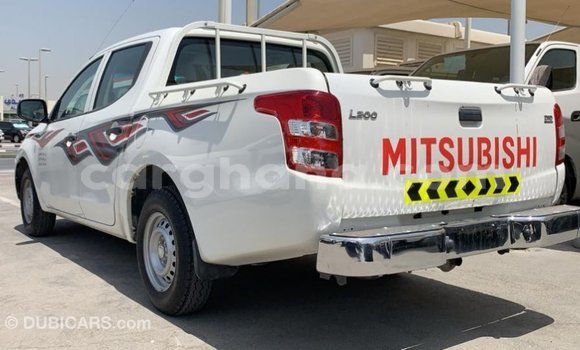 Ra Imported Mitsubishi L200 funfun Ọkọ̀ in Import - Dubai ni Ashanti Ra Imported Mitsubishi L200 funfun Ọkọ̀ in Import - Dubai ni Ashanti