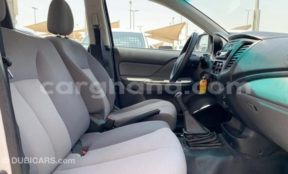 Ra Imported Mitsubishi L200 funfun Ọkọ̀ in Import - Dubai ni Ashanti Ra Imported Mitsubishi L200 funfun Ọkọ̀ in Import - Dubai ni Ashanti