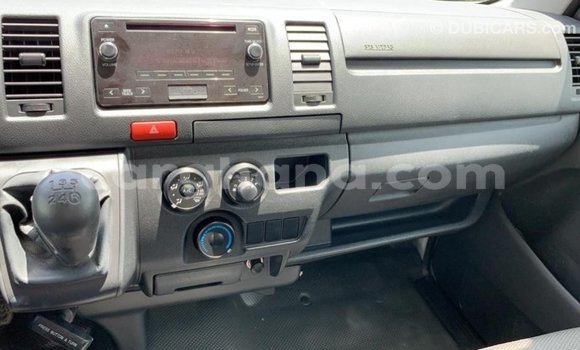 Buy Import Toyota Hiace White Car in Import - Dubai in Ashanti Buy Import Toyota Hiace White Car in Import - Dubai in Ashanti