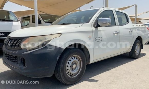 Sayi Imported Mitsubishi L200 White Mota in Import - Dubai a Ashanti Sayi Imported Mitsubishi L200 White Mota in Import - Dubai a Ashanti