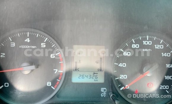 Sayi Imported Mitsubishi L200 White Mota in Import - Dubai a Ashanti Sayi Imported Mitsubishi L200 White Mota in Import - Dubai a Ashanti