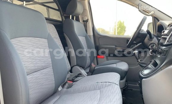 Buy Import Hyundai Accent White Car in Import - Dubai in Ashanti Buy Import Hyundai Accent White Car in Import - Dubai in Ashanti