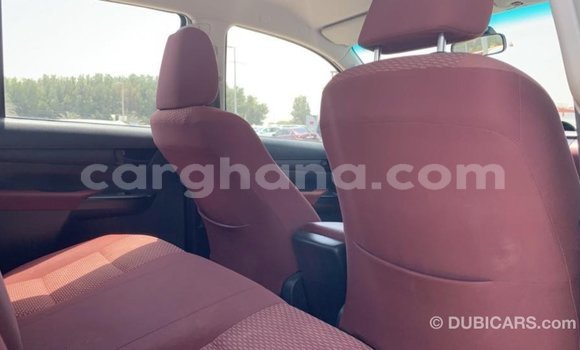 Ra Imported Toyota Hilux funfun Ọkọ̀ in Import - Dubai ni Ashanti Ra Imported Toyota Hilux funfun Ọkọ̀ in Import - Dubai ni Ashanti