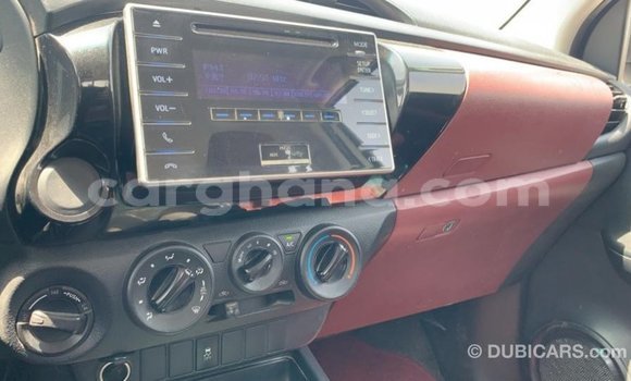 Ra Imported Toyota Hilux funfun Ọkọ̀ in Import - Dubai ni Ashanti Ra Imported Toyota Hilux funfun Ọkọ̀ in Import - Dubai ni Ashanti