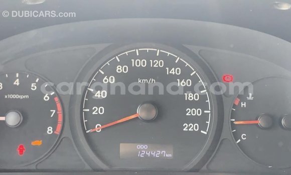 Buy Import Hyundai Accent White Car in Import - Dubai in Ashanti Buy Import Hyundai Accent White Car in Import - Dubai in Ashanti