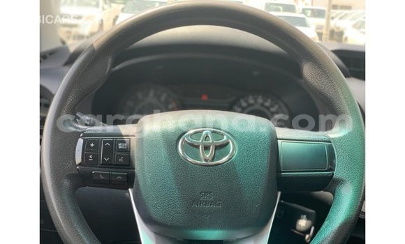 Ra Imported Toyota Hilux funfun Ọkọ̀ in Import - Dubai ni Ashanti Ra Imported Toyota Hilux funfun Ọkọ̀ in Import - Dubai ni Ashanti