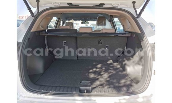 Buy Import Hyundai Tucson White Car in Import - Dubai in Ashanti Buy Import Hyundai Tucson White Car in Import - Dubai in Ashanti