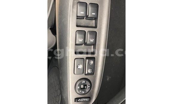 Sayi Imported Kia Cerato White Mota in Import - Dubai a Ashanti Sayi Imported Kia Cerato White Mota in Import - Dubai a Ashanti