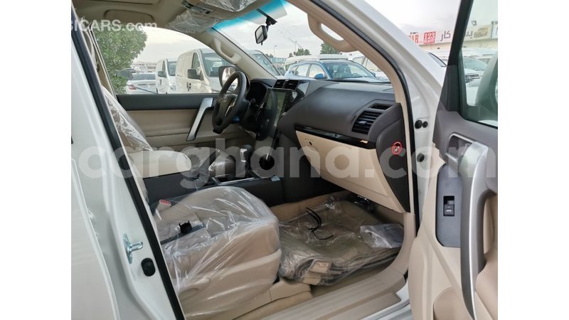 Big with watermark toyota prado ashanti import dubai 24434