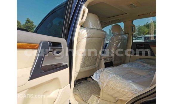 Sayi Imported Toyota Land Cruiser Black Mota in Import - Dubai a Ashanti Sayi Imported Toyota Land Cruiser Black Mota in Import - Dubai a Ashanti