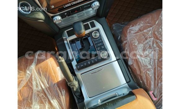 Ra Imported Toyota Land Cruiser Miiran Ọkọ̀ in Import - Dubai ni Ashanti Ra Imported Toyota Land Cruiser Miiran Ọkọ̀ in Import - Dubai ni Ashanti