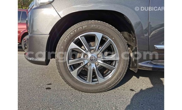 Ra Imported Toyota Land Cruiser Miiran Ọkọ̀ in Import - Dubai ni Ashanti Ra Imported Toyota Land Cruiser Miiran Ọkọ̀ in Import - Dubai ni Ashanti
