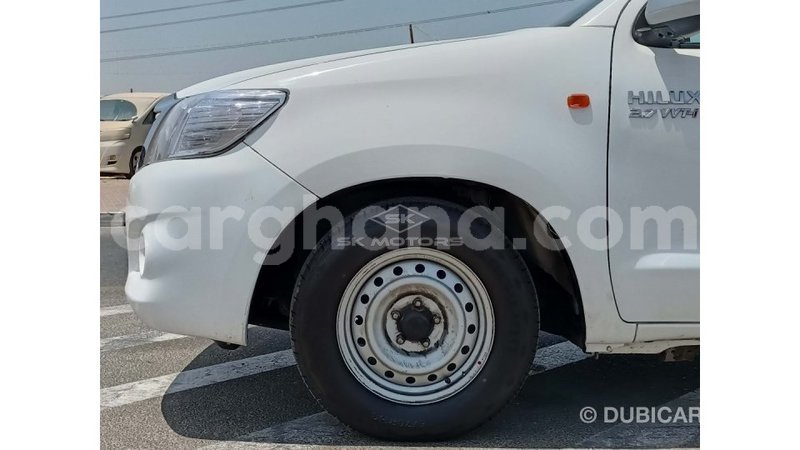 Big with watermark toyota hilux ashanti import dubai 24476