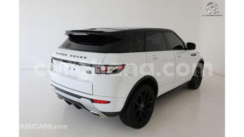 Big with watermark land rover range rover ashanti import dubai 24479