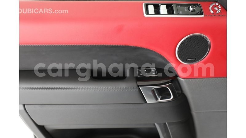 Big with watermark land rover range rover ashanti import dubai 24478