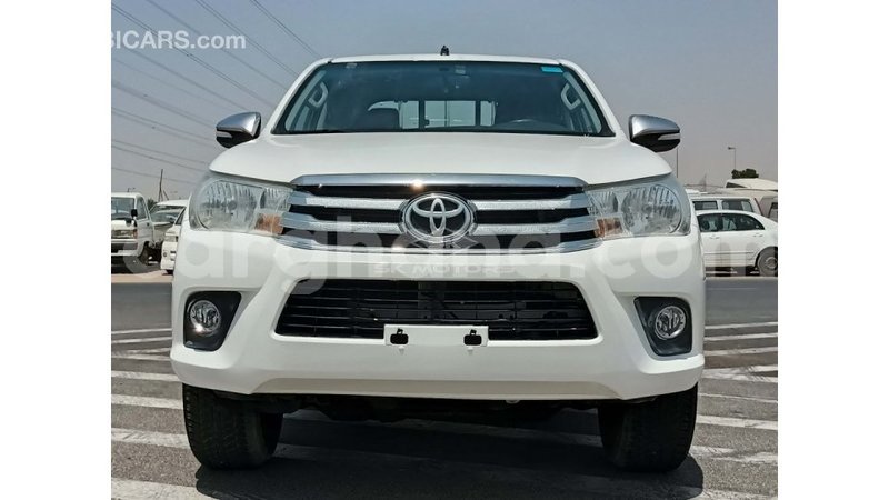 Big with watermark toyota hilux ashanti import dubai 24492