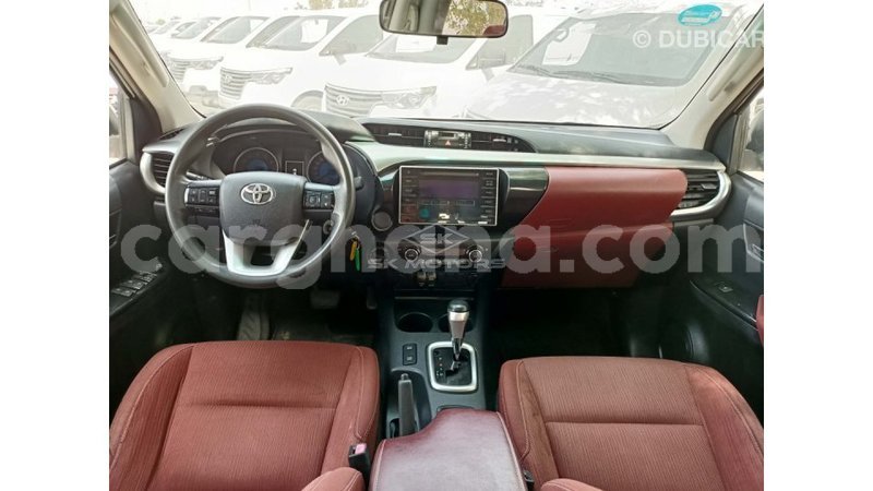 Big with watermark toyota hilux ashanti import dubai 24492