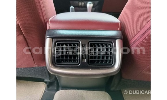 Buy Import Toyota Hilux White Car in Import - Dubai in Ashanti Buy Import Toyota Hilux White Car in Import - Dubai in Ashanti