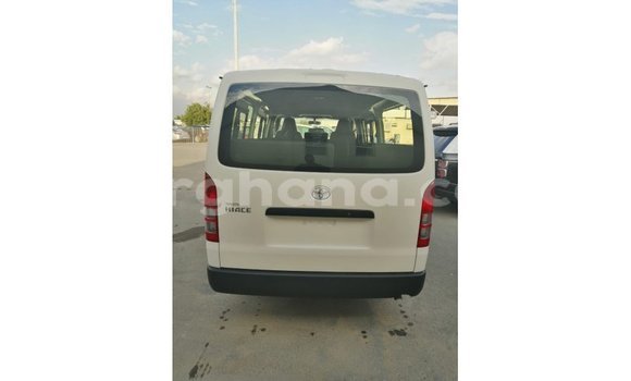 Sayi Imported Toyota Hiace White Mota in Import - Dubai a Ashanti Sayi Imported Toyota Hiace White Mota in Import - Dubai a Ashanti