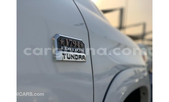 Sayi Imported Toyota Tundra White Mota in Import - Dubai a Ashanti Sayi Imported Toyota Tundra White Mota in Import - Dubai a Ashanti