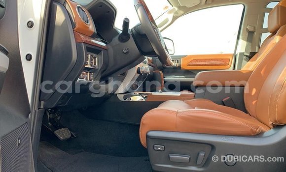 Sayi Imported Toyota Tundra White Mota in Import - Dubai a Ashanti Sayi Imported Toyota Tundra White Mota in Import - Dubai a Ashanti