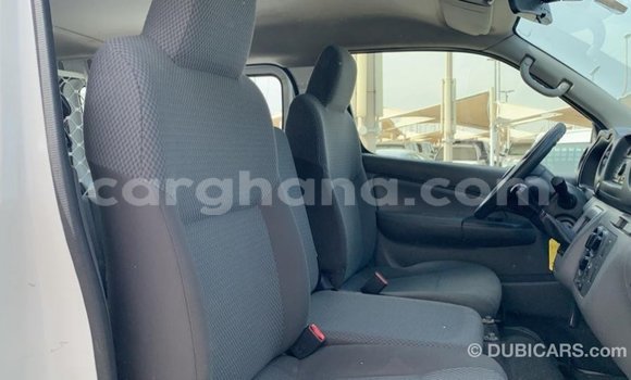 Buy Import Mitsubishi Van White Truck in Import - Dubai in Ashanti Buy Import Mitsubishi Van White Truck in Import - Dubai in Ashanti