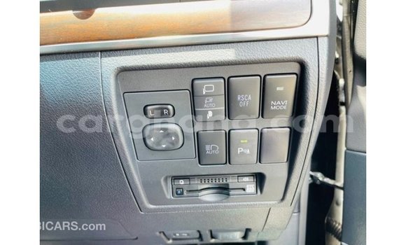 Buy Import Toyota Land Cruiser Black Car in Import - Dubai in Ashanti Buy Import Toyota Land Cruiser Black Car in Import - Dubai in Ashanti