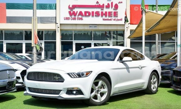 Buy Import Ford Mustang White Car in Import - Dubai in Ashanti Buy Import Ford Mustang White Car in Import - Dubai in Ashanti