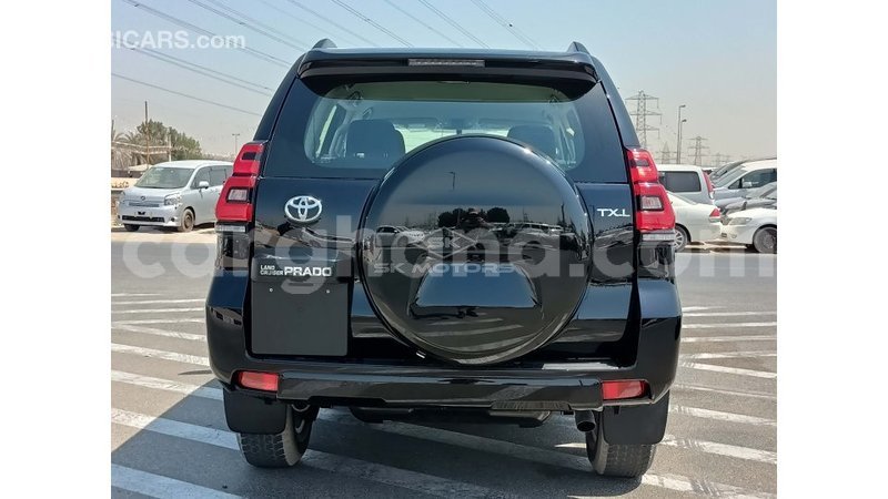 Big with watermark toyota prado ashanti import dubai 24571