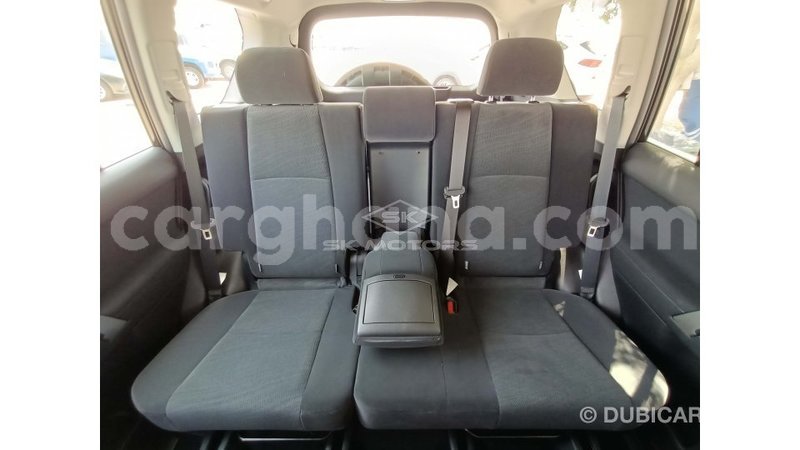 Big with watermark toyota prado ashanti import dubai 24571