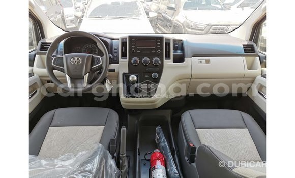 Ra Imported Toyota Hiace funfun Ọkọ̀ in Import - Dubai ni Ashanti Ra Imported Toyota Hiace funfun Ọkọ̀ in Import - Dubai ni Ashanti