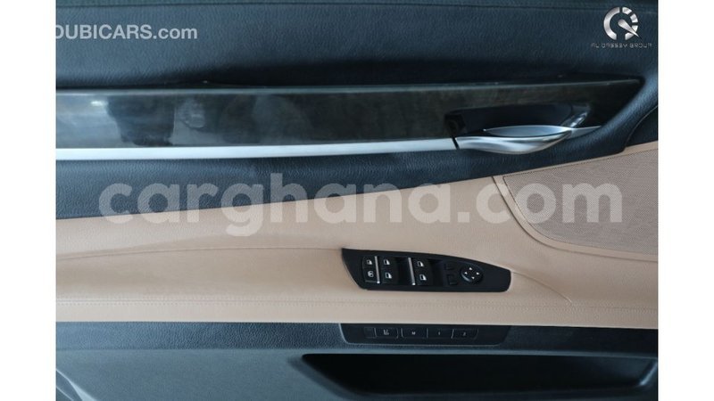 Big with watermark bmw c ashanti import dubai 24596