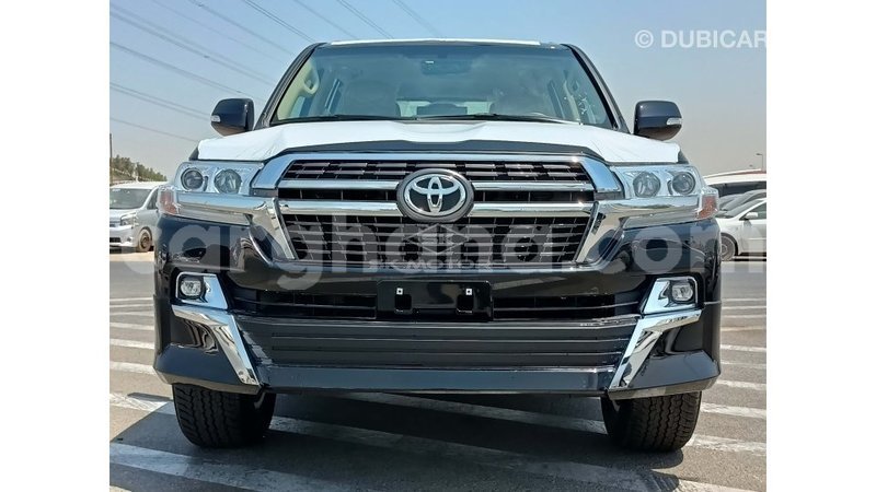 Big with watermark toyota land cruiser ashanti import dubai 24632