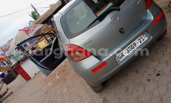 Sayi Na hannu Toyota Yaris Azurfa Mota in Accra a Greater Accra Sayi Na hannu Toyota Yaris Azurfa Mota in Accra a Greater Accra