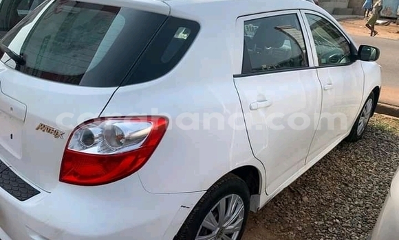 Buy Used Toyota Matrix White Car in Accra in Greater Accra Buy Used Toyota Matrix White Car in Accra in Greater Accra