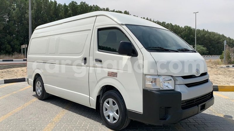 Big with watermark toyota hiace ashanti import dubai 24694